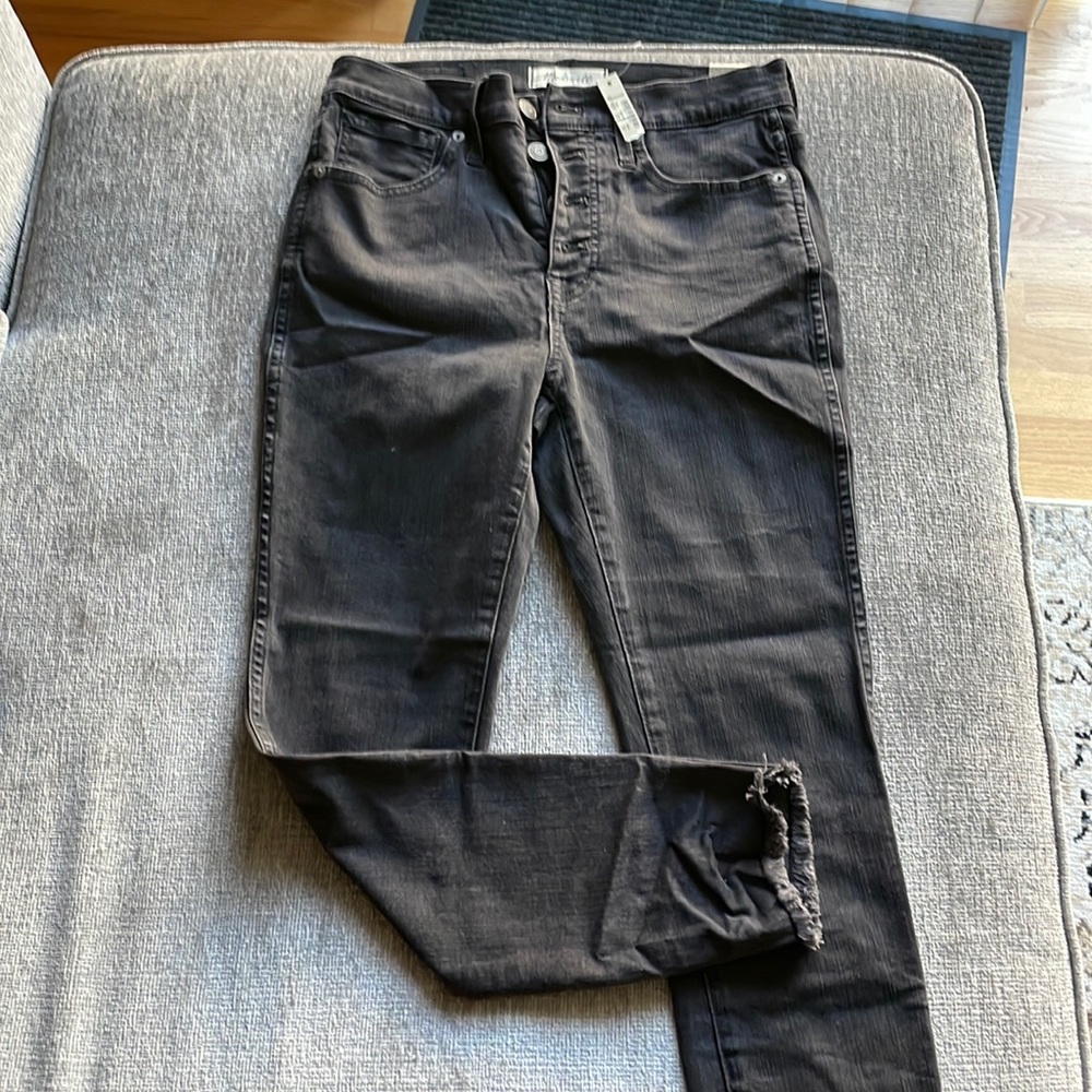 Madewell 10” High-Rise Skinny jean with raw hem